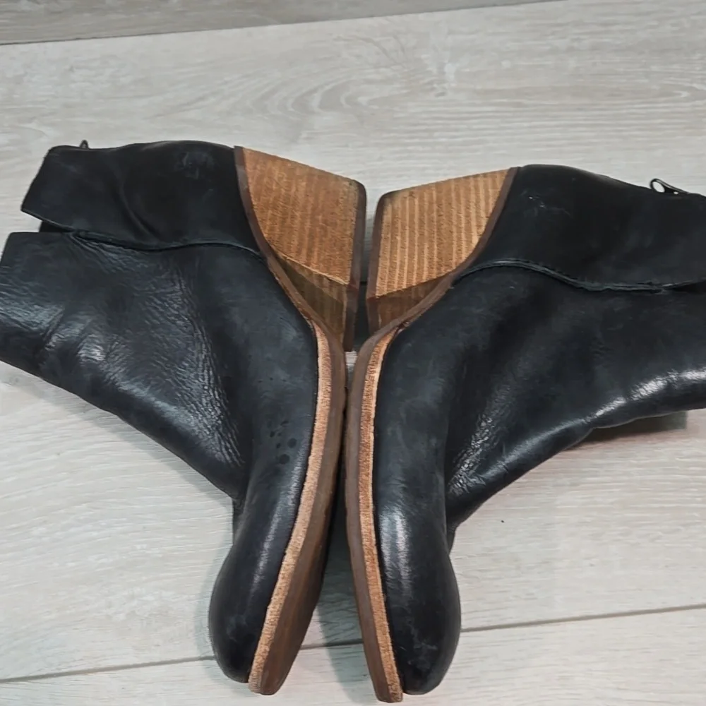Kork Ease Women Black Distressed  Leather Ankle Boots Moto Shoes Sz 8.5M